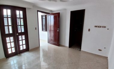 🏡 CASA COMERCIAL EN ARRIENDO UBICADA EN ALMERIA SECTOR SANTA TERESITA