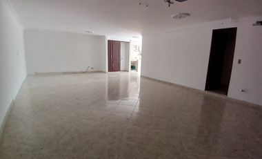 🏡 CASA COMERCIAL EN ARRIENDO UBICADA EN ALMERIA SECTOR SANTA TERESITA
