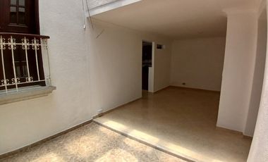 🏡 CASA COMERCIAL EN ARRIENDO UBICADA EN ALMERIA SECTOR SANTA TERESITA