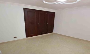 🏡 CASA COMERCIAL EN ARRIENDO UBICADA EN ALMERIA SECTOR SANTA TERESITA