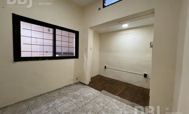 PH - SIN EXPENSAS - 35m2 - TODOS LOS AMBIENTES SEPARADOS - APTO PROFESIONAL