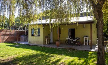 Casa en venta en Villa Loguercio