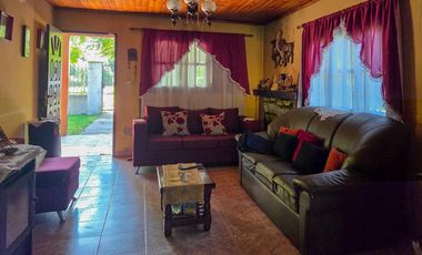 Casa en venta en Villa Loguercio