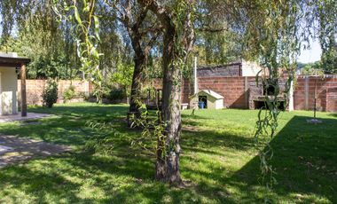 Casa en venta en Villa Loguercio
