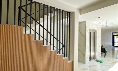 Departamento en Venta en Edificio Lander