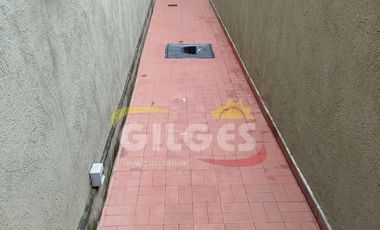 Venta de PH 5 Amb.  en Ramos Mejia  Planta. baja Con patio