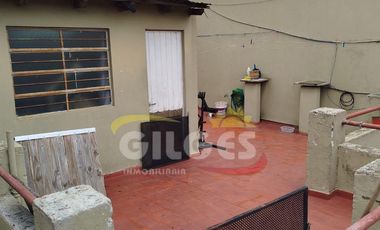Venta de PH 5 Amb.  en Ramos Mejia  Planta. baja Con patio