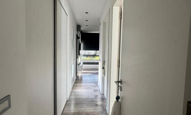 Casa 5 ambientes, 2 plantas, en venta, Barrio Privado Las Golondrinas -APTA CREDITO-