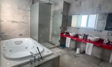 Casa 5 ambientes, 2 plantas, en venta, Barrio Privado Las Golondrinas -APTA CREDITO-