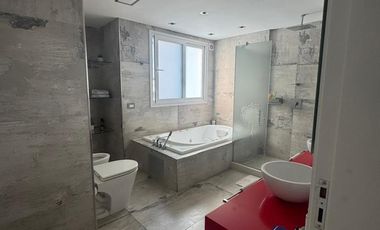 Casa 5 ambientes, 2 plantas, en venta, Barrio Privado Las Golondrinas -APTA CREDITO-