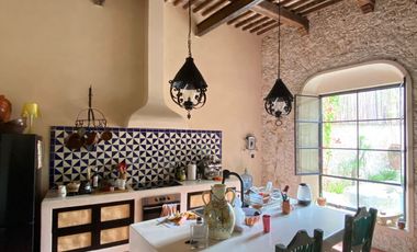 Casa colonial en venta