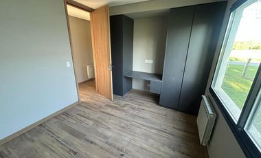 CASA A LA VENTA EN LA RINCONADA 3 DORMITORIOS