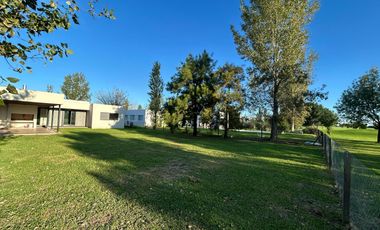 CASA A LA VENTA EN LA RINCONADA 3 DORMITORIOS