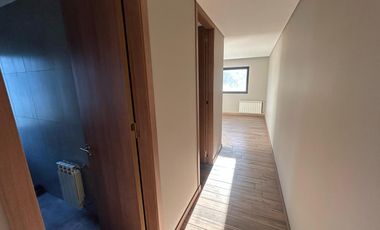 CASA A LA VENTA EN LA RINCONADA 3 DORMITORIOS