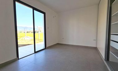 Hermosa casa de 3 dormitorios a estrenar en Country Viento Sur, El Manantial