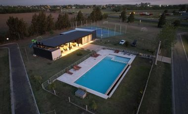 VENTA/FINANCIACIÓN - Terreno. Pinares de Sur.