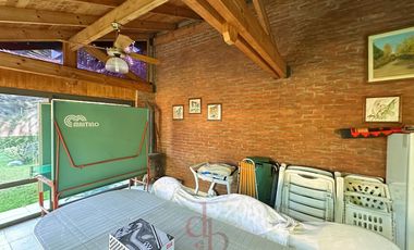 Casa en venta sobre importante lote