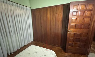 Casa en venta sobre importante lote