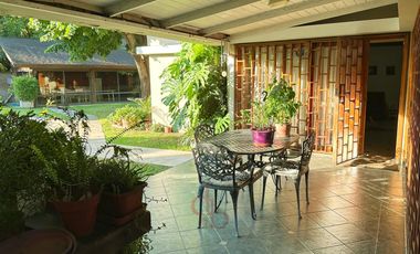 Casa en venta sobre importante lote