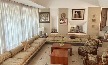 Casa en venta sobre importante lote