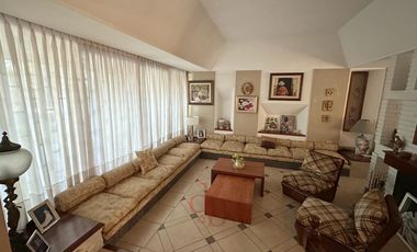 Casa en venta sobre importante lote