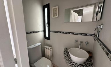 CASA EN VENTA LOS OMBÚES DE HUDSON