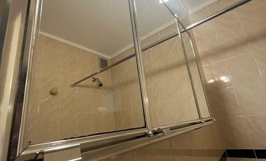 Departamento en  alquiler frente a plaza Flores