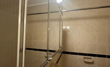 Departamento en  alquiler frente a plaza Flores