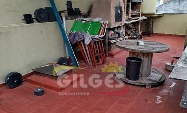 Venta de PH 5 Amb. en Ramos Mejia  Pta. Baja C/patio