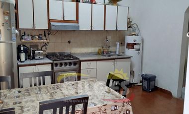 Venta de PH 5 Amb. en Ramos Mejia  Pta. Baja C/patio