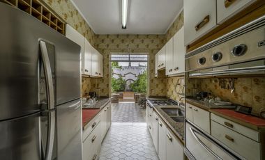 Pringles 1400, Casa con Fondo en Lote Propio con Jardín en Palermo