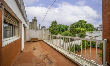 Pringles 1400, Casa con Fondo en Lote Propio con Jardín en Palermo