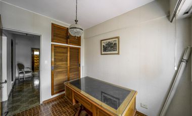 Pringles 1400, Casa con Fondo en Lote Propio con Jardín en Palermo