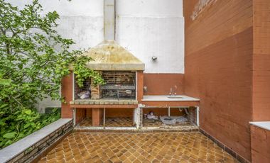 Pringles 1400, Casa con Fondo en Lote Propio con Jardín en Palermo