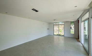 VENTA - Casa de 2 dormitorios. Pinares del Sur.