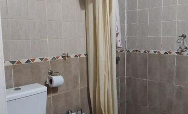 Casa multifamiliar en venta - 5 Dormitorios 2 Baños - 300Mts2 - Don Bosco