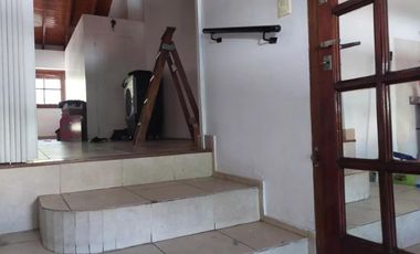 Casa multifamiliar en venta - 5 Dormitorios 2 Baños - 300Mts2 - Don Bosco