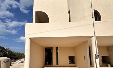 Villa en venta en la playa chicxulub puerto