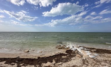 Villa en venta en la playa chicxulub puerto