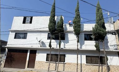 Casa en San Lorenzo Tezonco, Iztapalapa