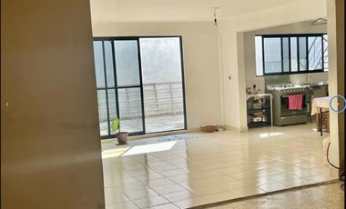 Casa en San Lorenzo Tezonco, Iztapalapa