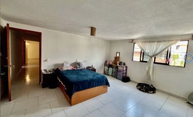 Casa en San Lorenzo Tezonco, Iztapalapa