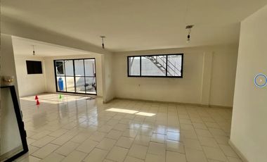 Casa en San Lorenzo Tezonco, Iztapalapa