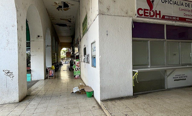 LOCAL EN RENTA ATRÁS DE CATEDRAL DE SAN MARCOS
