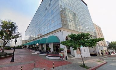 LOCAL EN RENTA ATRÁS DE CATEDRAL DE SAN MARCOS