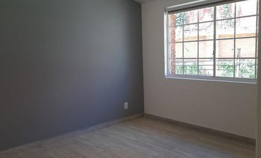 Casa en Renta, Tecamachalco En Cerrada, Bien Ubicada y Remodelada