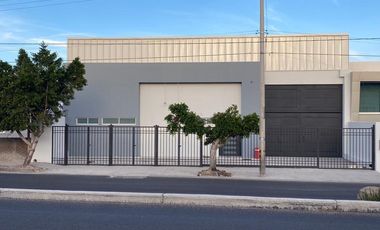 Bodega / Nave Industrial en renta en León