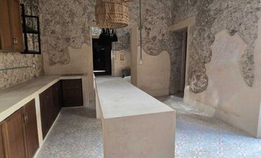 Casa semiamueblada en renta en el Centro a cuadras del centro Histórico