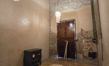 Casa semiamueblada en renta en el Centro a cuadras del centro Histórico