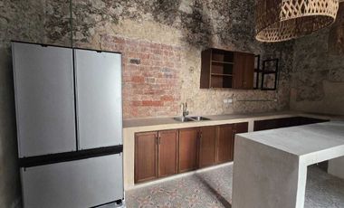 Casa semiamueblada en renta en el Centro a cuadras del centro Histórico